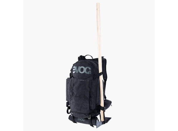 EVOC Trail Builder 35 ekte stientusiaster tar vare på stiene! 